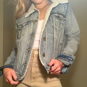 Articles of society Jean Sherpa jacket